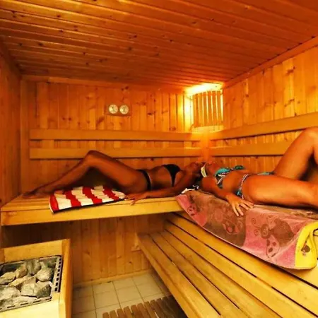 مكان تخييم 4 Etoiles - Piscine - Ccbbiai *