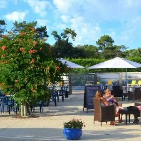 4 Etoiles - Piscine - Ccbbiai *