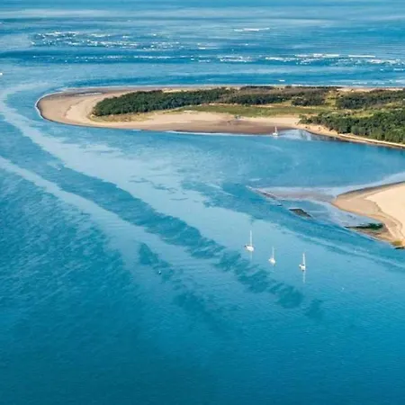 Kamp alanı 4 Etoiles - Piscine - Ccbbiai *