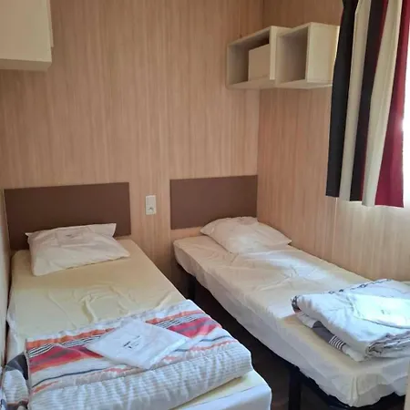 Kamp alanı 4 Etoiles - Piscine - Ccbbiai