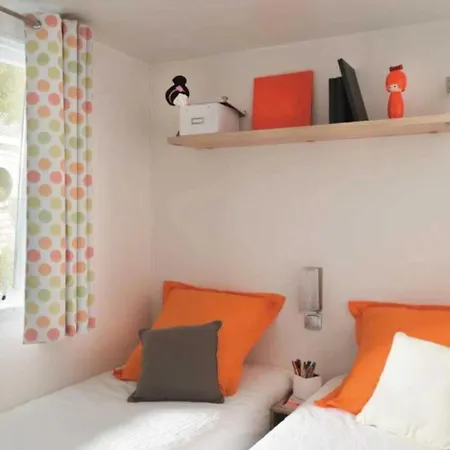 Kamp alanı 4 Etoiles - Piscine - Ccbbiai *