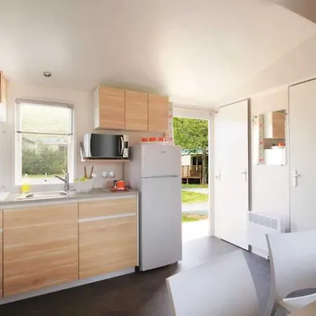 4 Etoiles - Piscine - Ccbbiai *