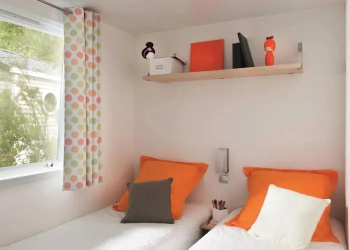 Parque de Campismo 4 Etoiles - Piscine - Ccbbiai *