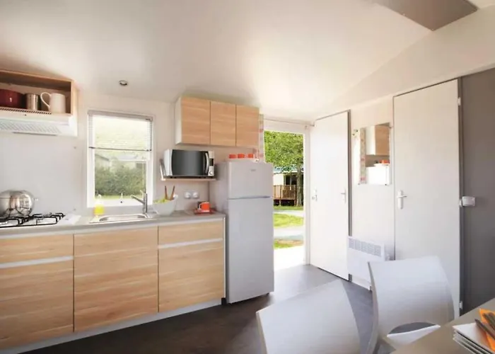 4 Etoiles - Piscine - Ccbbiai *