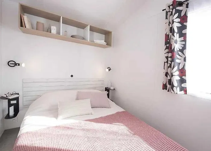 4 Etoiles - Piscine - Ccbbiai *