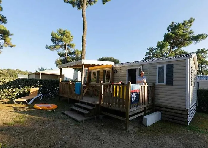 4 Etoiles - Piscine - Ccbbiai *