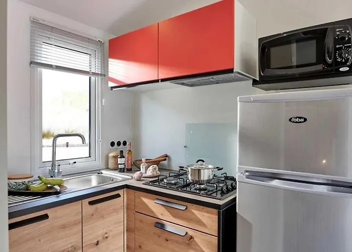 Parque de Campismo 4 Etoiles - Piscine - Ccbbiai