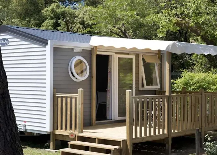 4 Etoiles - Piscine - Ccbbiai 营地 *